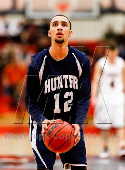Thumbnail 2 in Hunter vs. West photogallery.