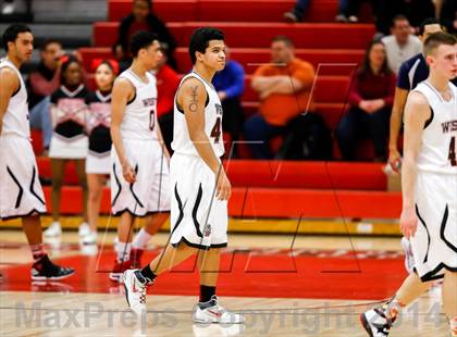 Thumbnail 3 in Hunter vs. West photogallery.