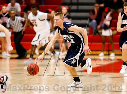 Thumbnail 3 in Hunter vs. West photogallery.