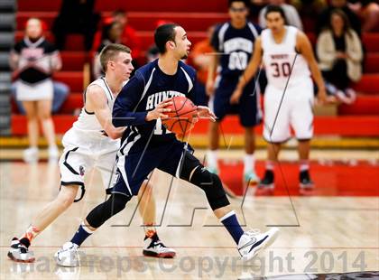 Thumbnail 2 in Hunter vs. West photogallery.