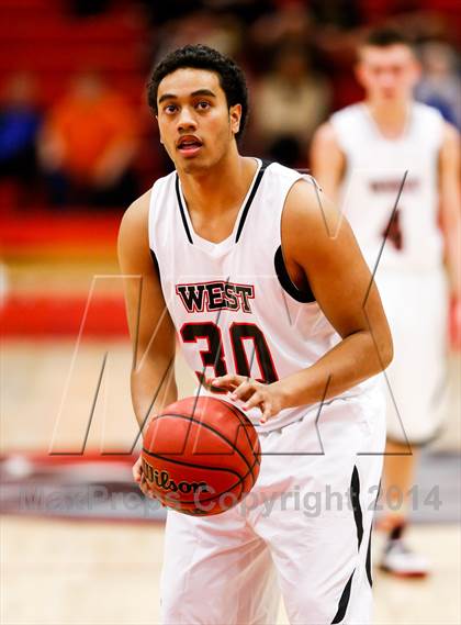Thumbnail 3 in Hunter vs. West photogallery.