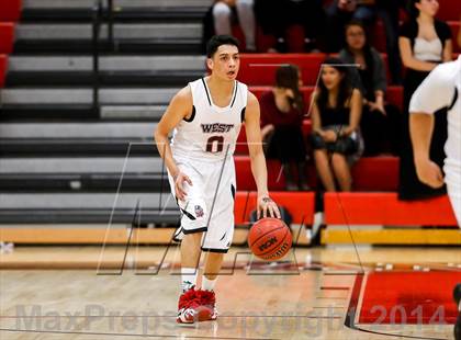 Thumbnail 3 in Hunter vs. West photogallery.