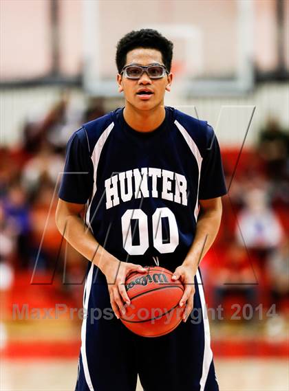 Thumbnail 3 in Hunter vs. West photogallery.
