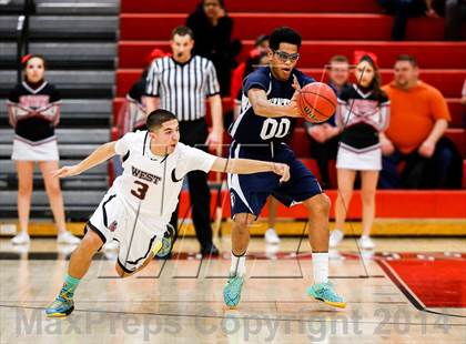 Thumbnail 1 in Hunter vs. West photogallery.
