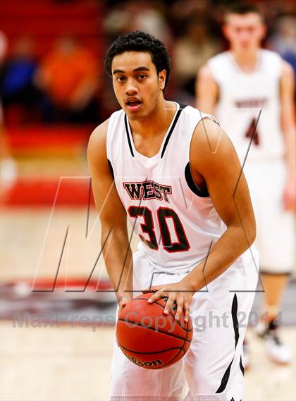 Thumbnail 1 in Hunter vs. West photogallery.