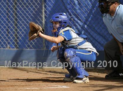 Thumbnail 1 in Bishop Amat @ Cantwell-Sacred Heart photogallery.