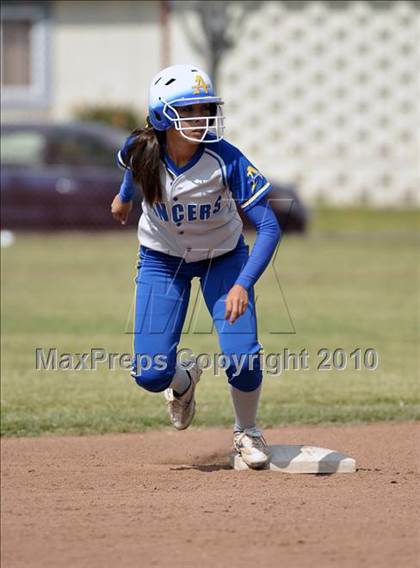 Thumbnail 1 in Bishop Amat @ Cantwell-Sacred Heart photogallery.