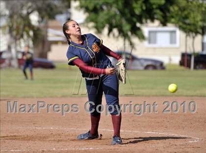Thumbnail 1 in Bishop Amat @ Cantwell-Sacred Heart photogallery.