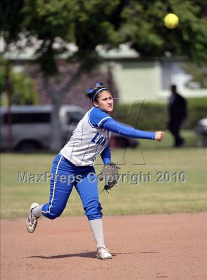 Thumbnail 1 in Bishop Amat @ Cantwell-Sacred Heart photogallery.