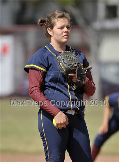 Thumbnail 3 in Bishop Amat @ Cantwell-Sacred Heart photogallery.