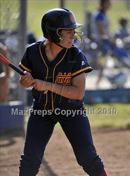 Thumbnail 1 in Bishop Amat @ Cantwell-Sacred Heart photogallery.