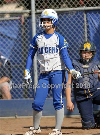 Thumbnail 3 in Bishop Amat @ Cantwell-Sacred Heart photogallery.
