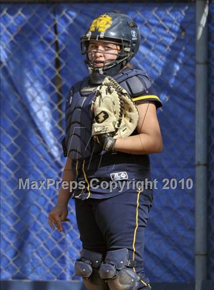 Thumbnail 1 in Bishop Amat @ Cantwell-Sacred Heart photogallery.
