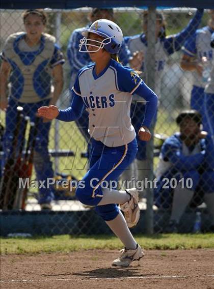 Thumbnail 3 in Bishop Amat @ Cantwell-Sacred Heart photogallery.