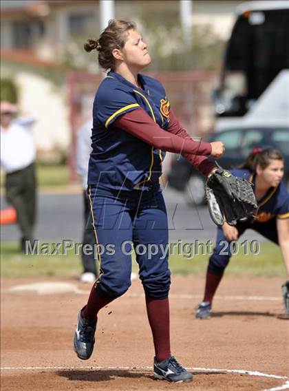 Thumbnail 3 in Bishop Amat @ Cantwell-Sacred Heart photogallery.