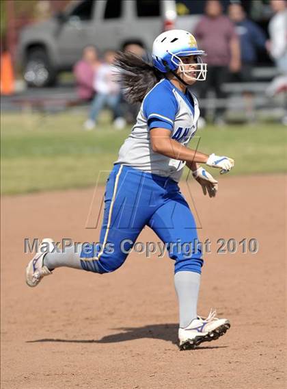 Thumbnail 1 in Bishop Amat @ Cantwell-Sacred Heart photogallery.