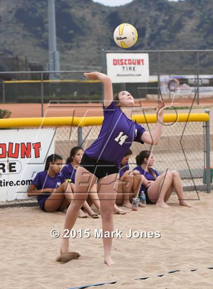 Thumbnail 2 in Notre Dame Prep vs. Shadow Ridge photogallery.