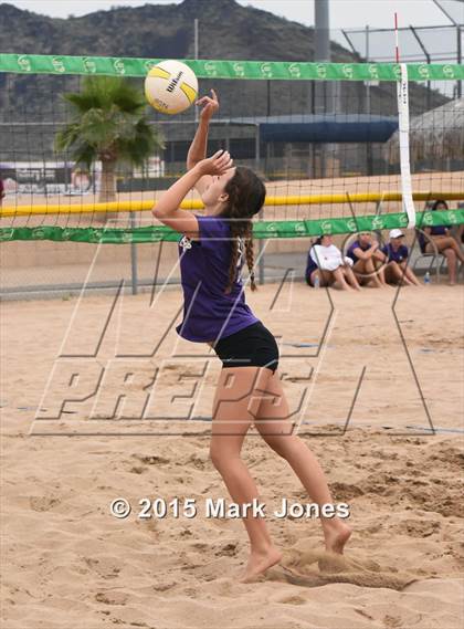 Thumbnail 3 in Notre Dame Prep vs. Shadow Ridge photogallery.