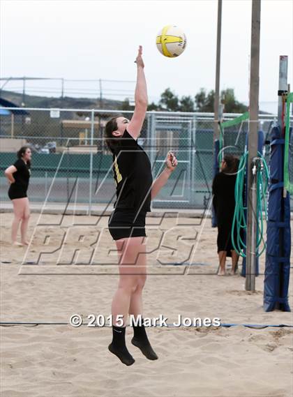 Thumbnail 3 in Notre Dame Prep vs. Shadow Ridge photogallery.