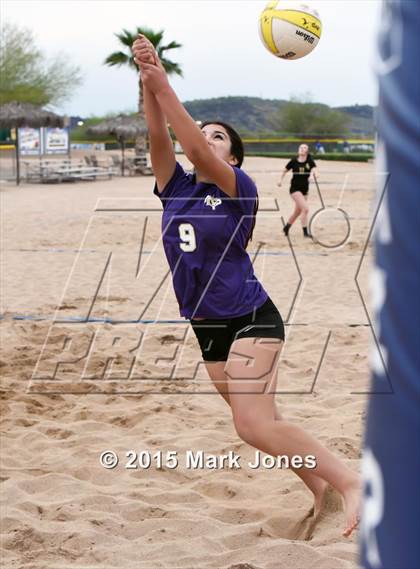 Thumbnail 3 in Notre Dame Prep vs. Shadow Ridge photogallery.