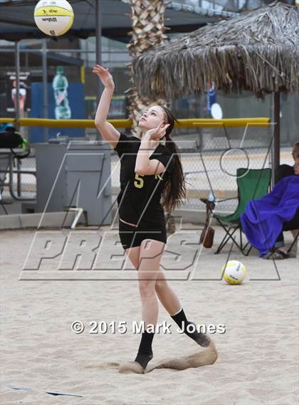 Thumbnail 3 in Notre Dame Prep vs. Shadow Ridge photogallery.
