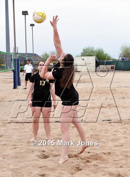 Thumbnail 2 in Notre Dame Prep vs. Shadow Ridge photogallery.