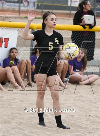 Thumbnail 3 in Notre Dame Prep vs. Shadow Ridge photogallery.