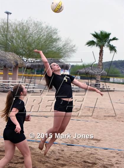 Thumbnail 2 in Notre Dame Prep vs. Shadow Ridge photogallery.