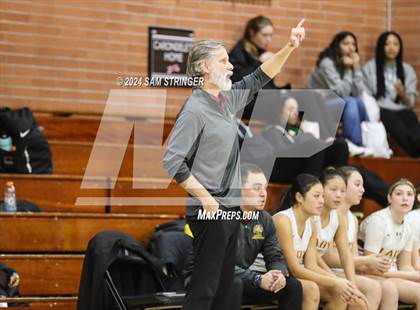 Thumbnail 3 in Liberty vs. Caruthers (Ionescu Showcase) photogallery.