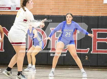 Thumbnail 1 in Liberty vs. Caruthers (Ionescu Showcase) photogallery.