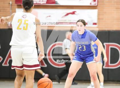Thumbnail 2 in Liberty vs. Caruthers (Ionescu Showcase) photogallery.