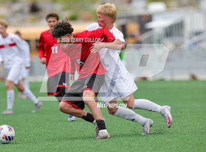 Thumbnail 3 in Bountiful vs. Alta (UHSAA 5A Semi Final) photogallery.
