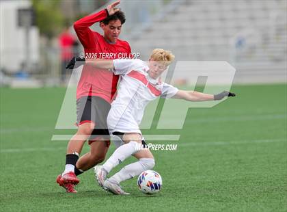 Thumbnail 3 in Bountiful vs. Alta (UHSAA 5A Semi Final) photogallery.