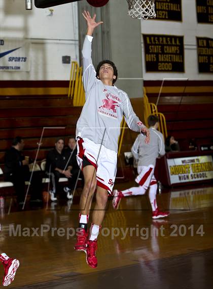 Thumbnail 2 in Cardinal Spellman vs. Sleepy Hollow (Coaches vs. Cancer Classic) photogallery.