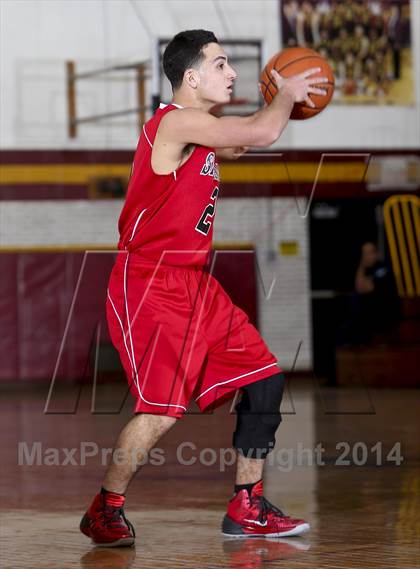 Thumbnail 2 in Cardinal Spellman vs. Sleepy Hollow (Coaches vs. Cancer Classic) photogallery.