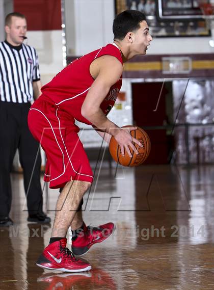 Thumbnail 2 in Cardinal Spellman vs. Sleepy Hollow (Coaches vs. Cancer Classic) photogallery.