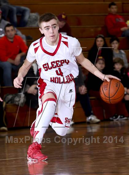Thumbnail 3 in Cardinal Spellman vs. Sleepy Hollow (Coaches vs. Cancer Classic) photogallery.