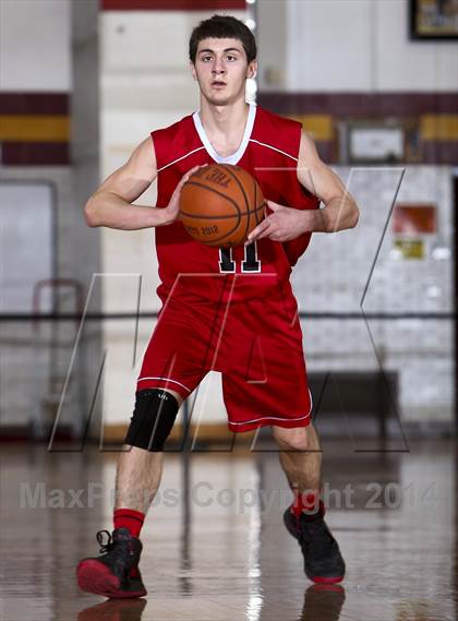 Thumbnail 2 in Cardinal Spellman vs. Sleepy Hollow (Coaches vs. Cancer Classic) photogallery.
