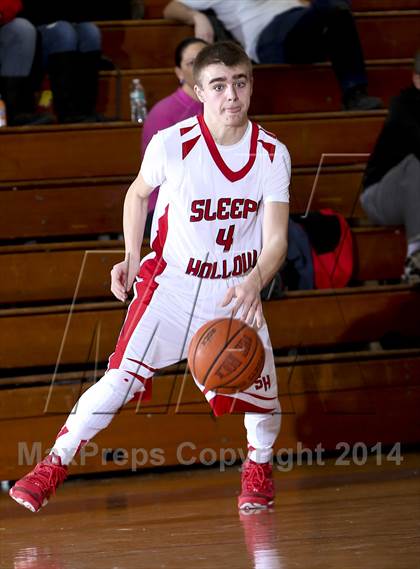 Thumbnail 2 in Cardinal Spellman vs. Sleepy Hollow (Coaches vs. Cancer Classic) photogallery.