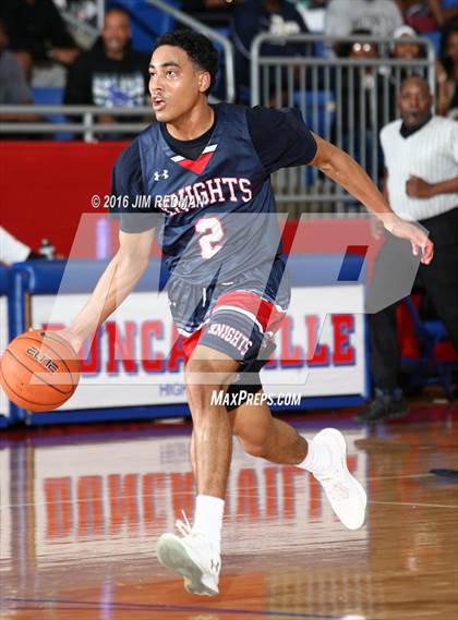 Thumbnail 3 in South Garland vs. Lafayette Christian Academy (Thanksgiving Hoopfest) photogallery.
