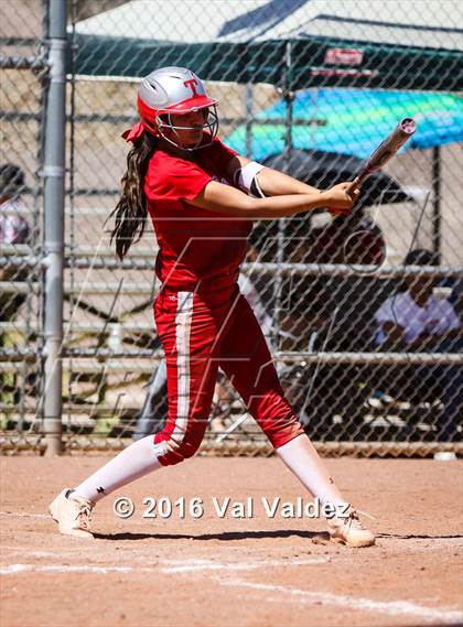 Thumbnail 3 in Tucson vs. Flowing Wells photogallery.
