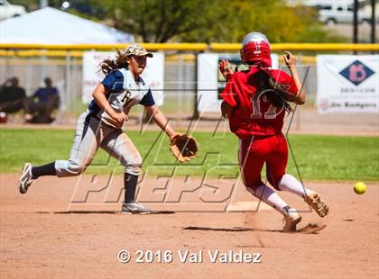 Thumbnail 1 in Tucson vs. Flowing Wells photogallery.