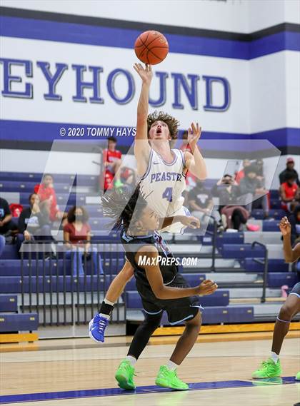 Thumbnail 2 in Hirschi @ Peaster photogallery.