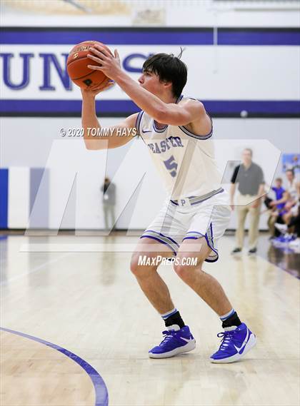 Thumbnail 1 in Hirschi @ Peaster photogallery.