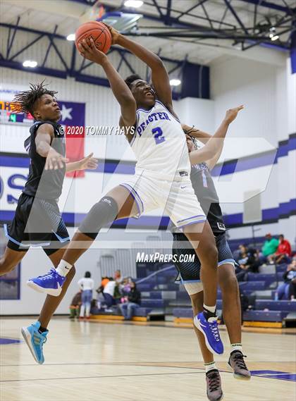 Thumbnail 1 in Hirschi @ Peaster photogallery.