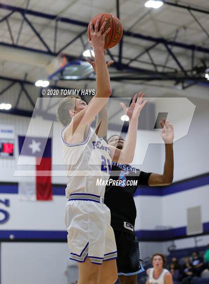 Thumbnail 3 in Hirschi @ Peaster photogallery.