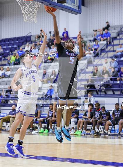 Thumbnail 1 in Hirschi @ Peaster photogallery.