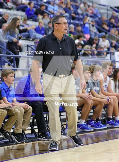 Thumbnail 3 in Hirschi @ Peaster photogallery.