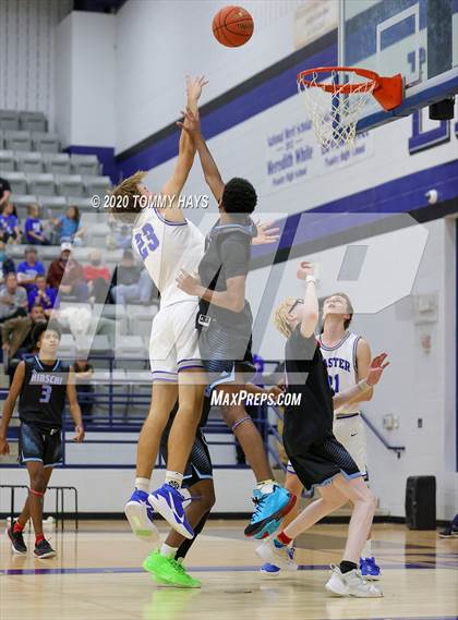 Thumbnail 1 in Hirschi @ Peaster photogallery.