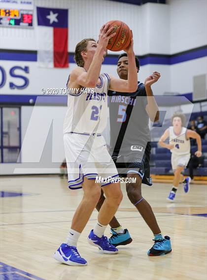 Thumbnail 1 in Hirschi @ Peaster photogallery.